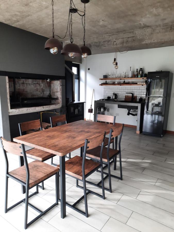 Casa De Invitados Con Parrilla Y Horno A Lena Ushuaia Bagian luar foto